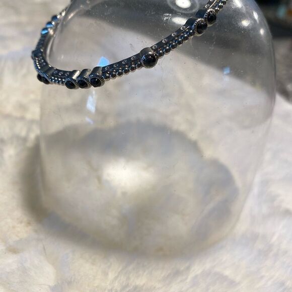 EUC Beautiful Art Deco Bracelet. - Picture 8 of 10